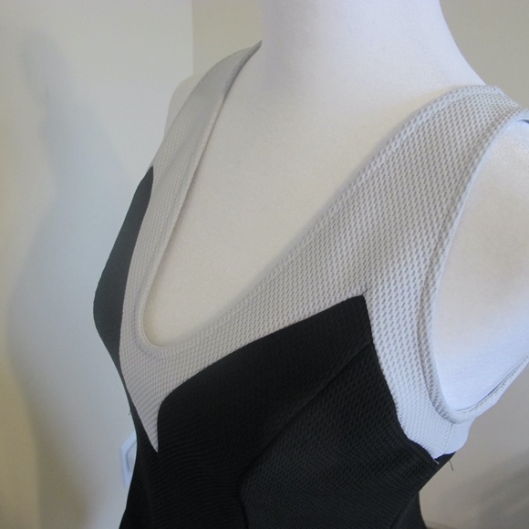 Willie Jay's Women's Dress White Black Size Medium GUC - Picture 2 of 5